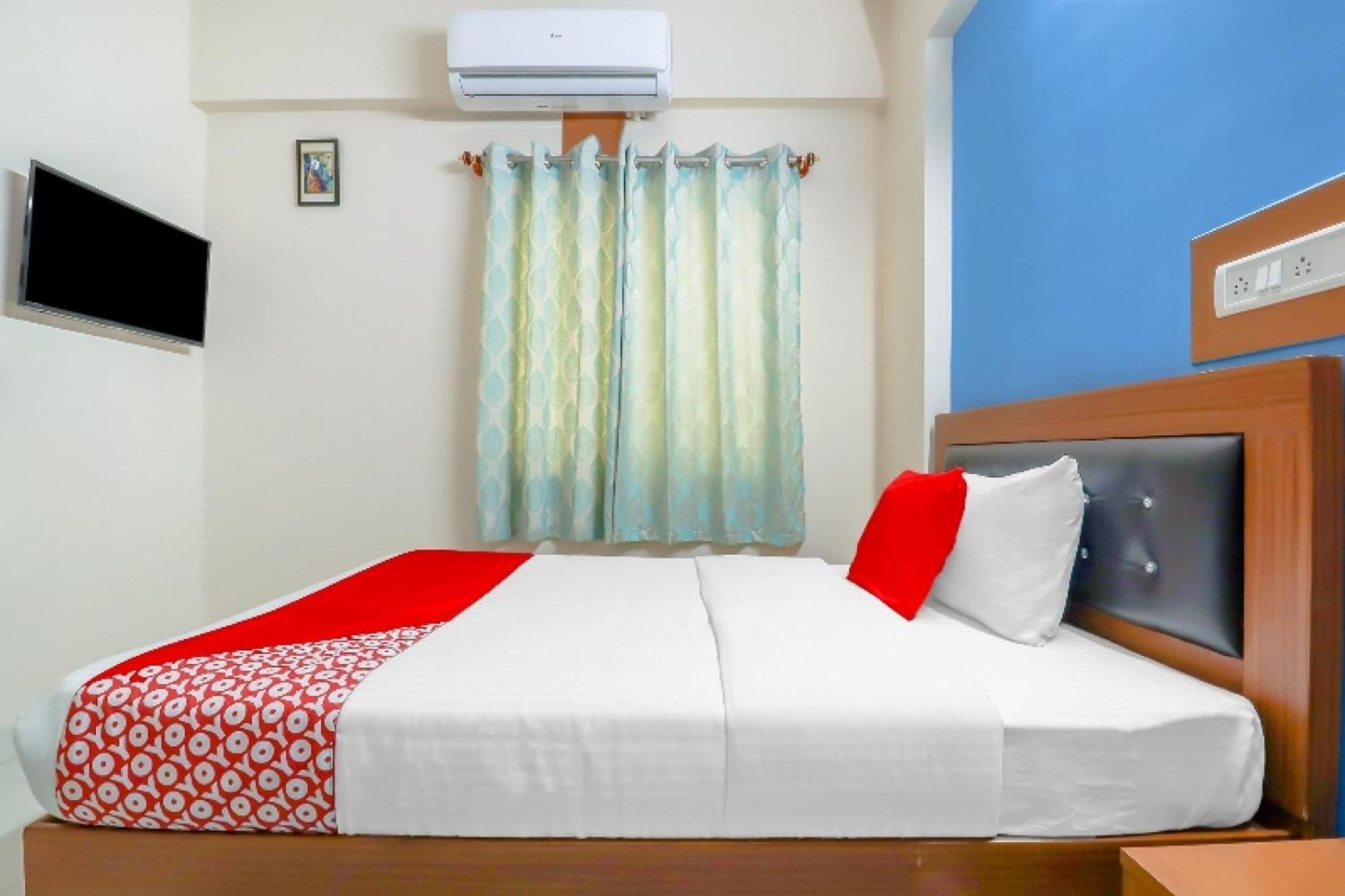 Hotel O The Host 3*