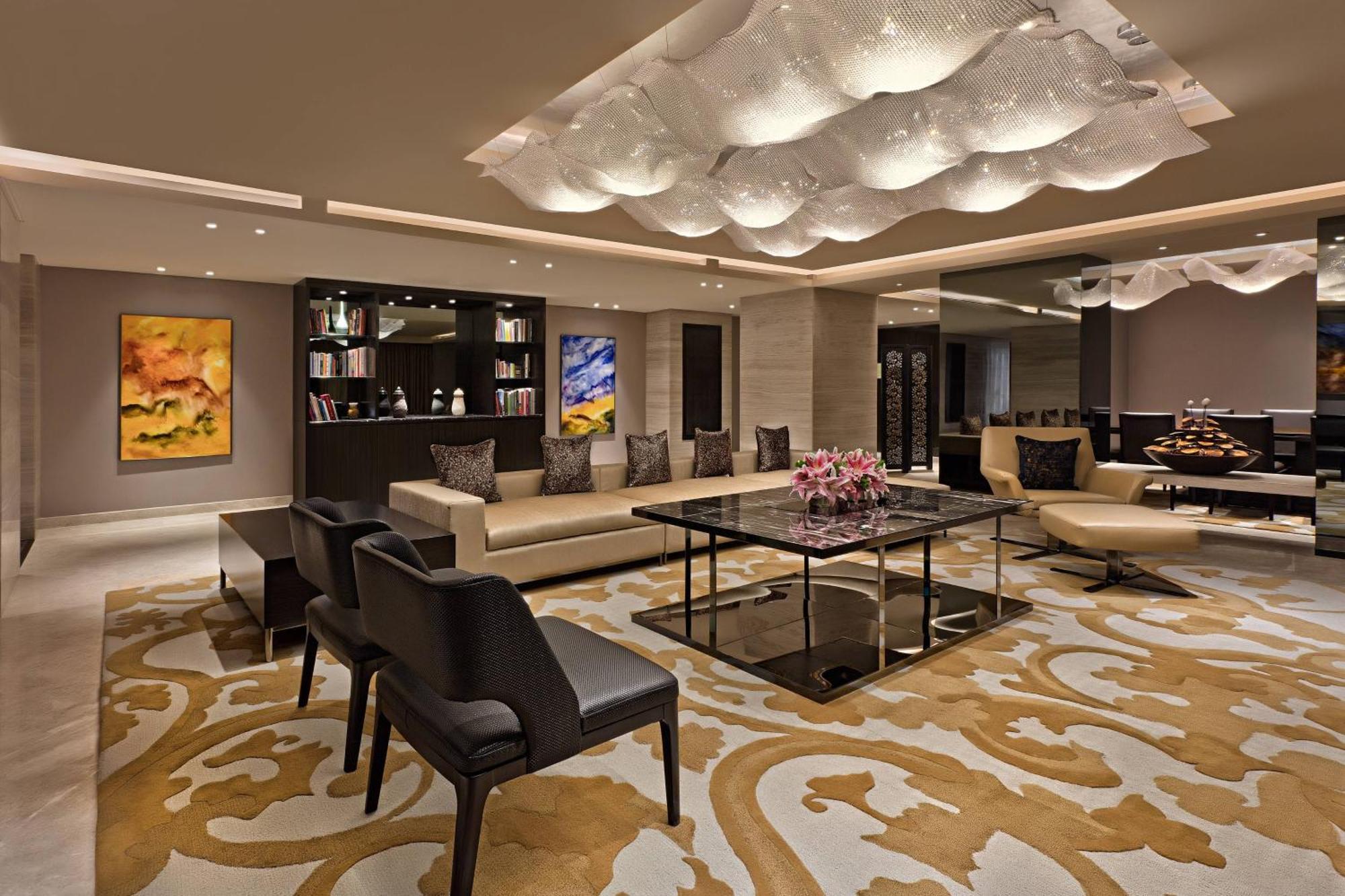 Sheraton Grand Whitefield & Convention Center Hotel 5*