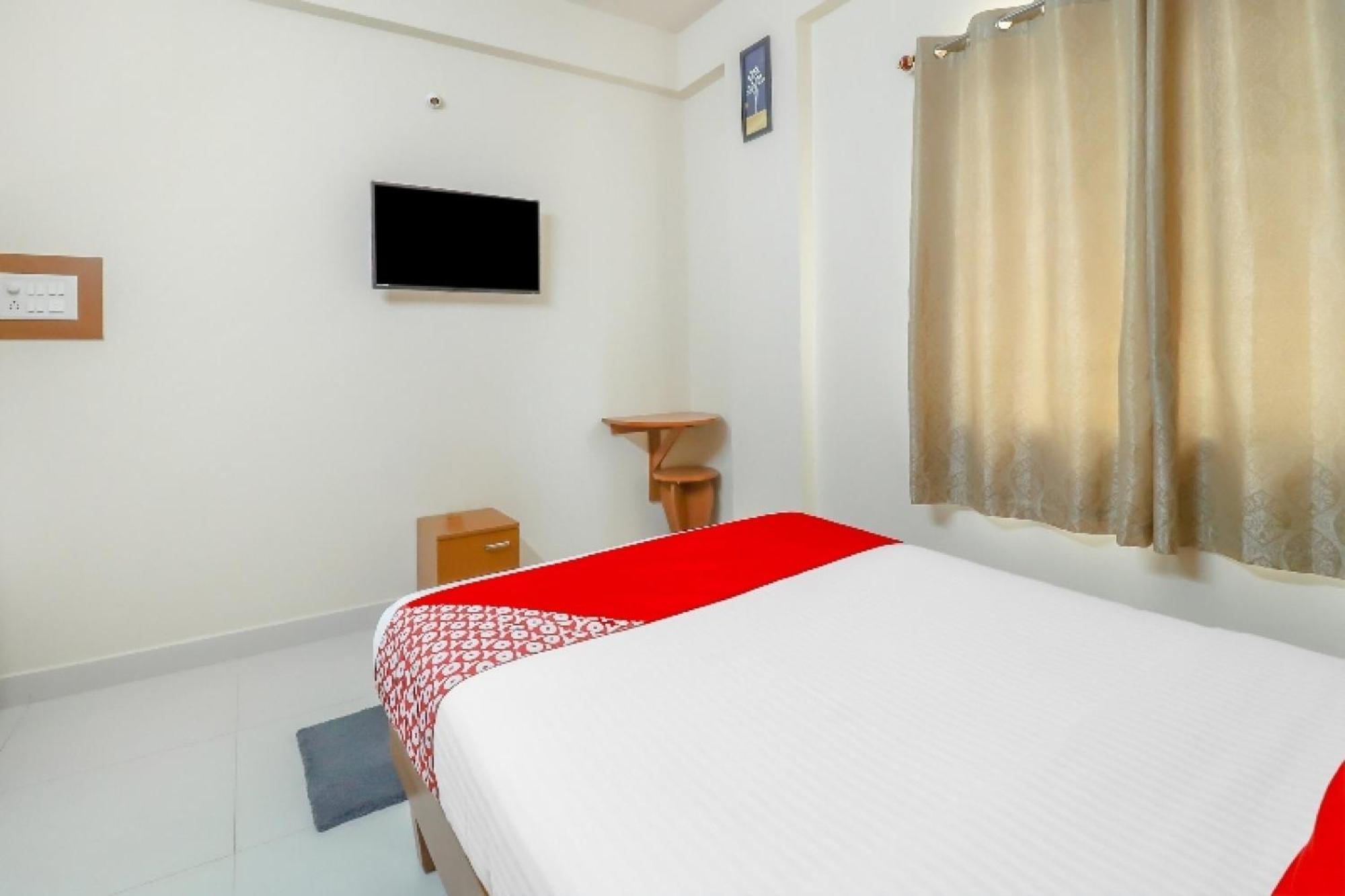 O The Host Hotel 3*