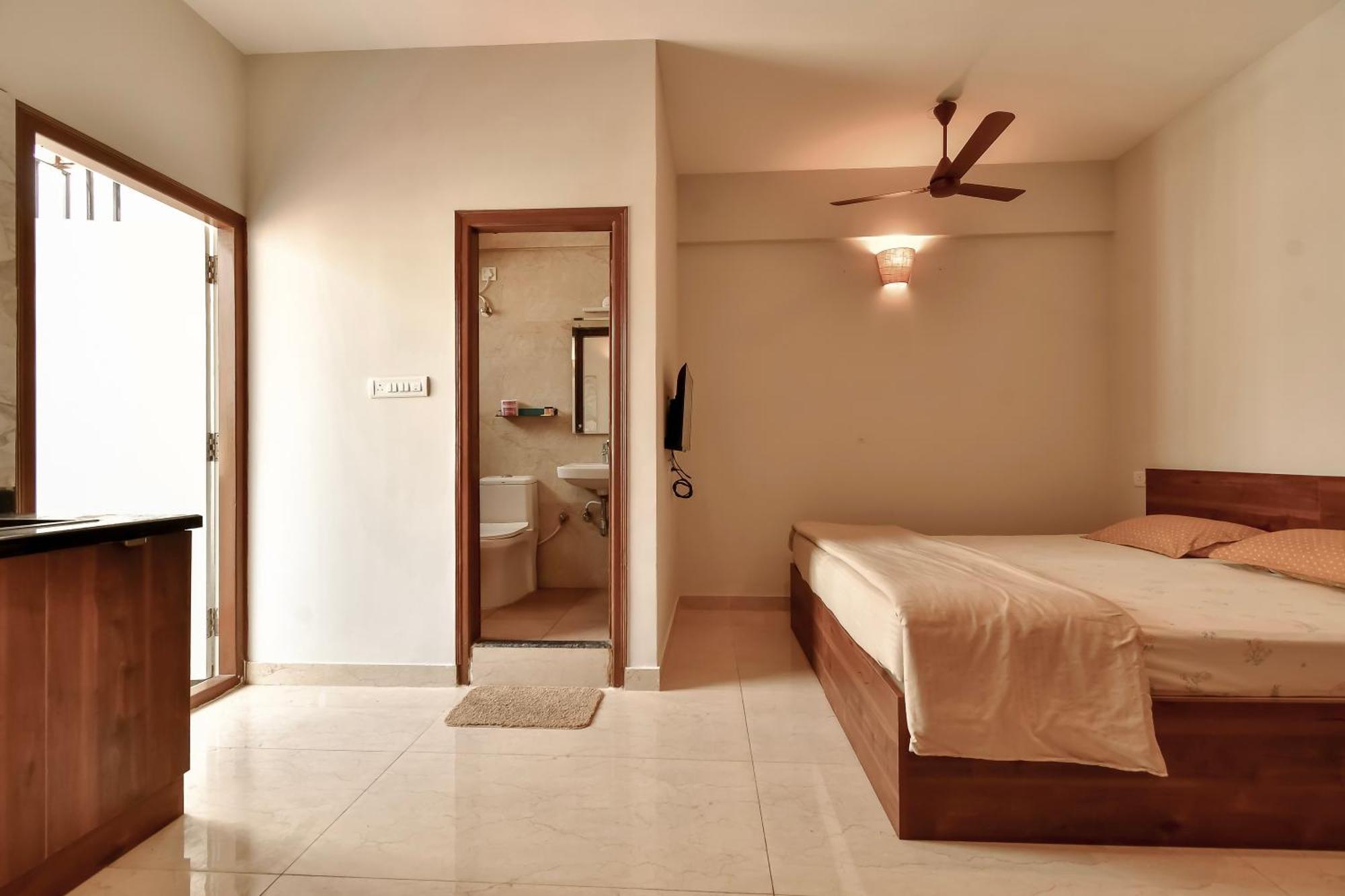 Ega Orchid, Luxury In Brookefield