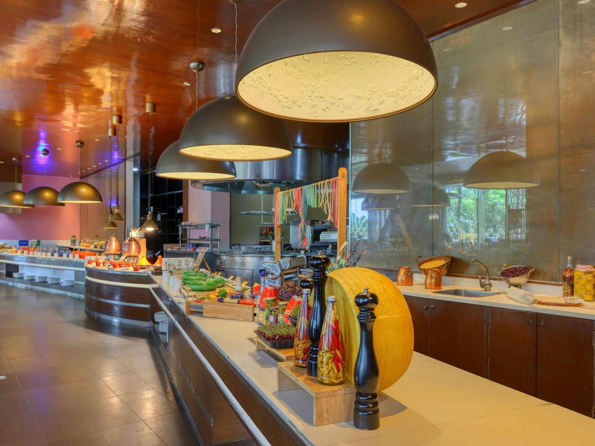 Hotel Novotel Outer Ring Road