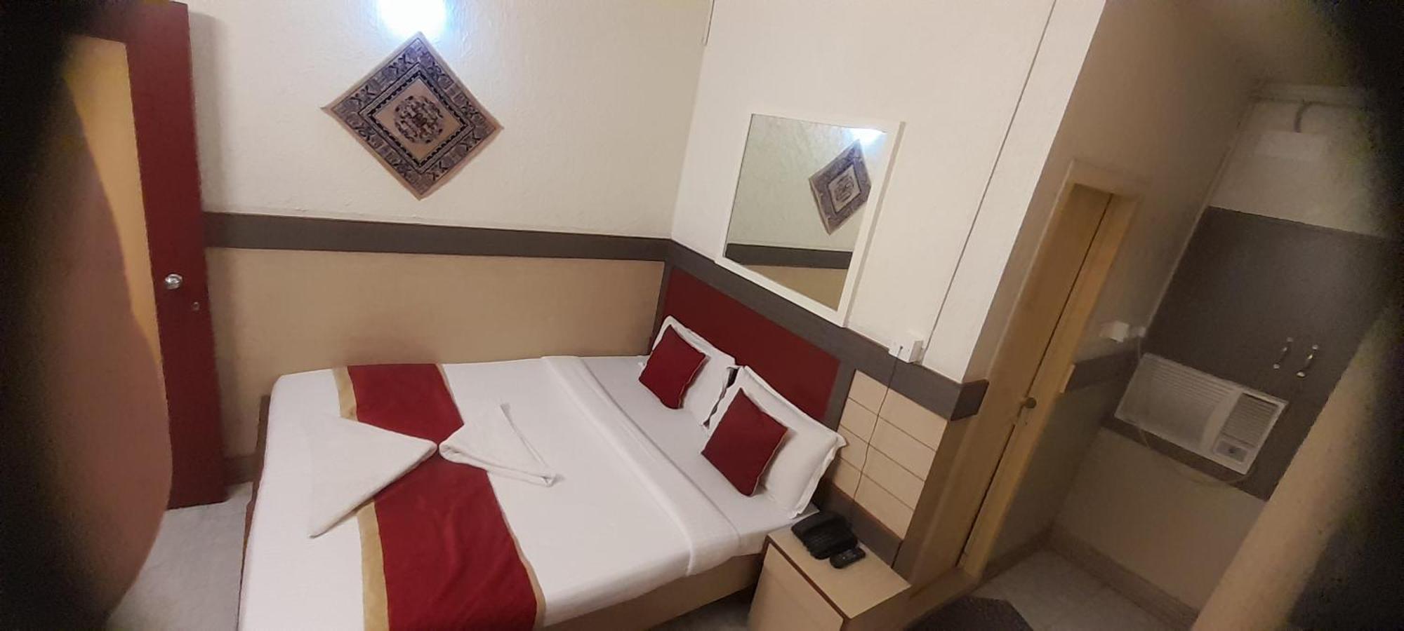 Hotel Lalbagh Gardenia Bangalore