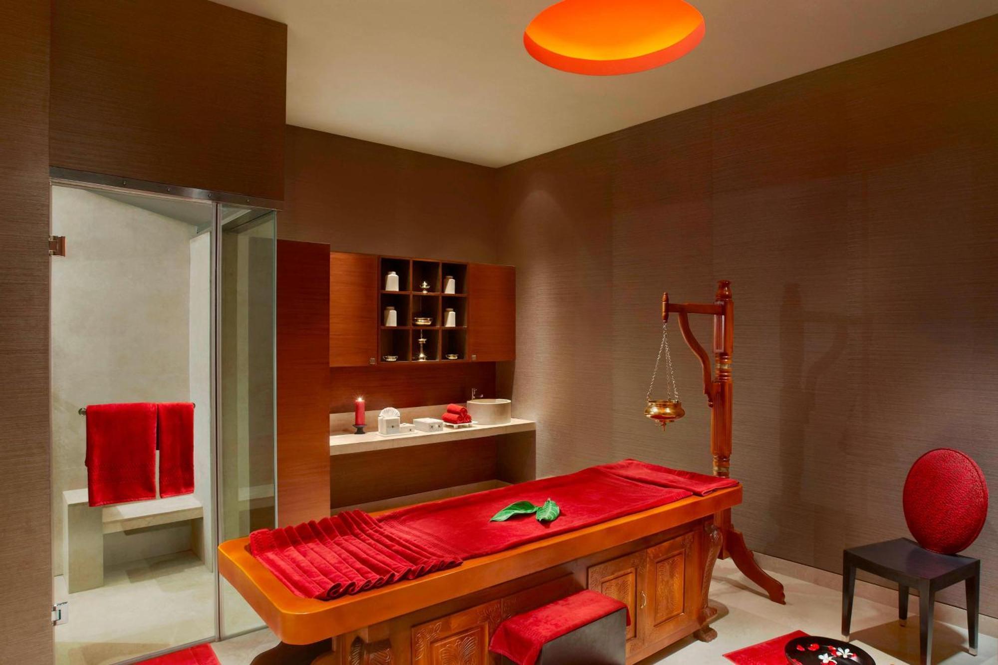 Itc Gardenia, A Luxury Collection Hotel, Hotel 5*