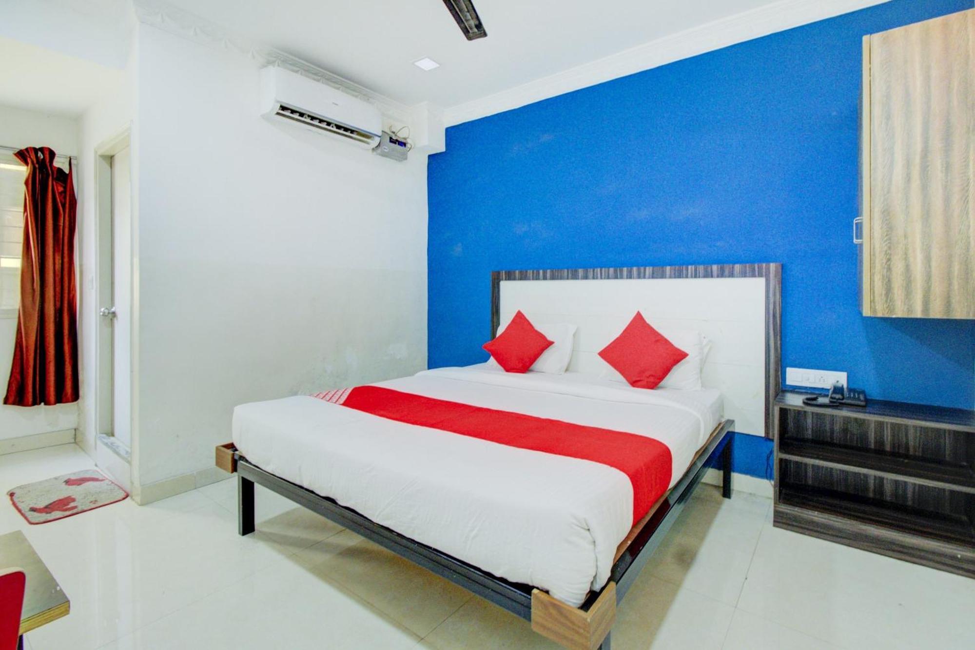 O Abhimaani 3* Bangalore
