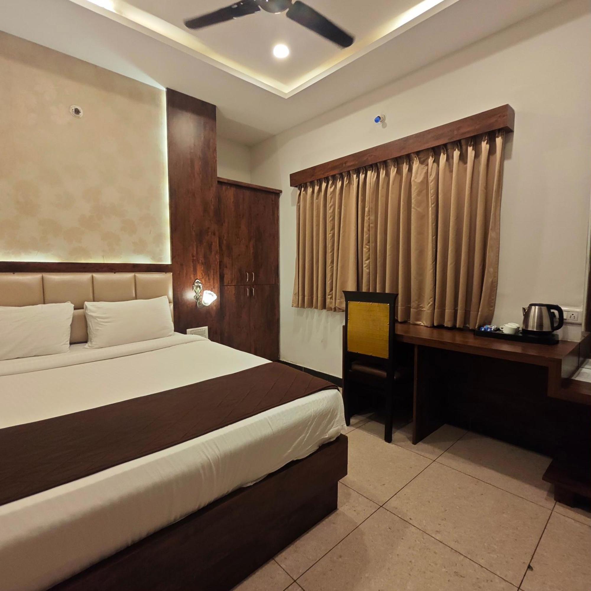 Hotel Al Noor Palace Bangalore