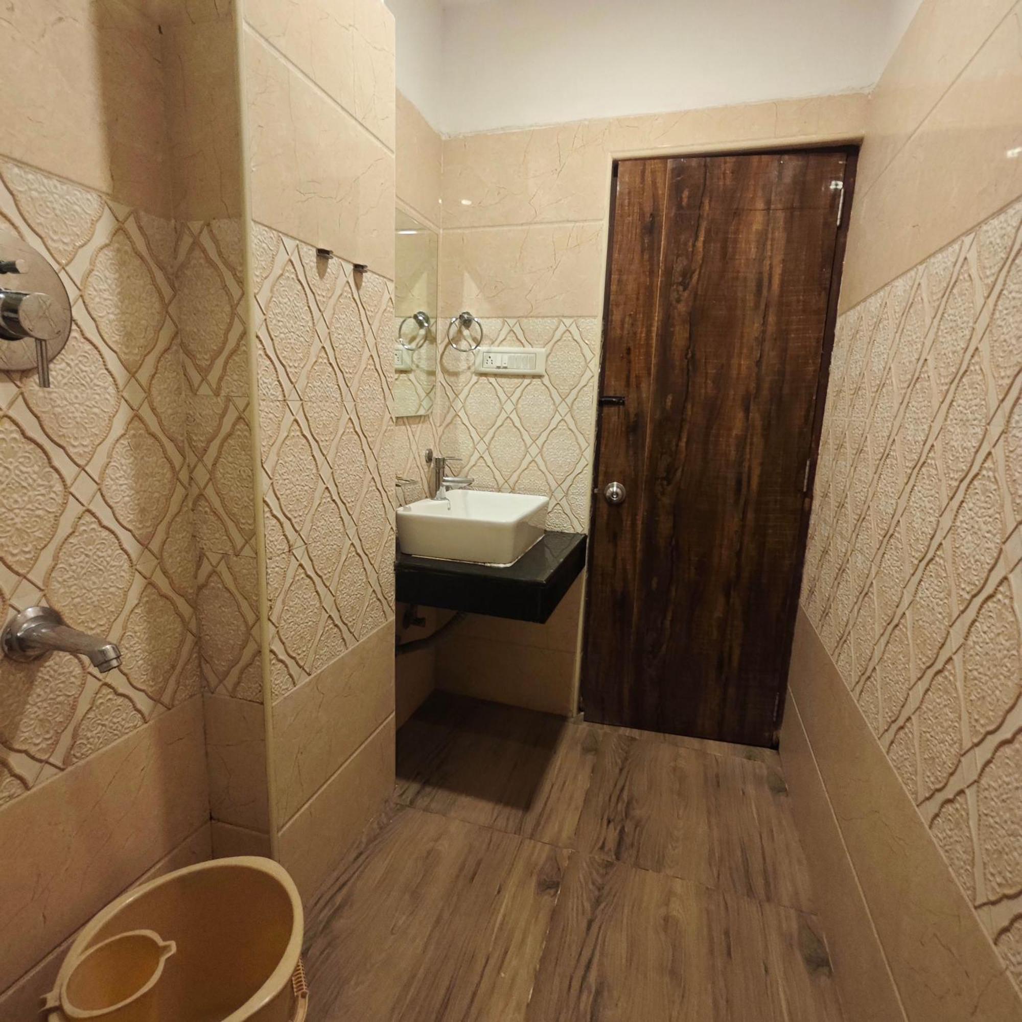 Al Noor Palace 3* Bangalore