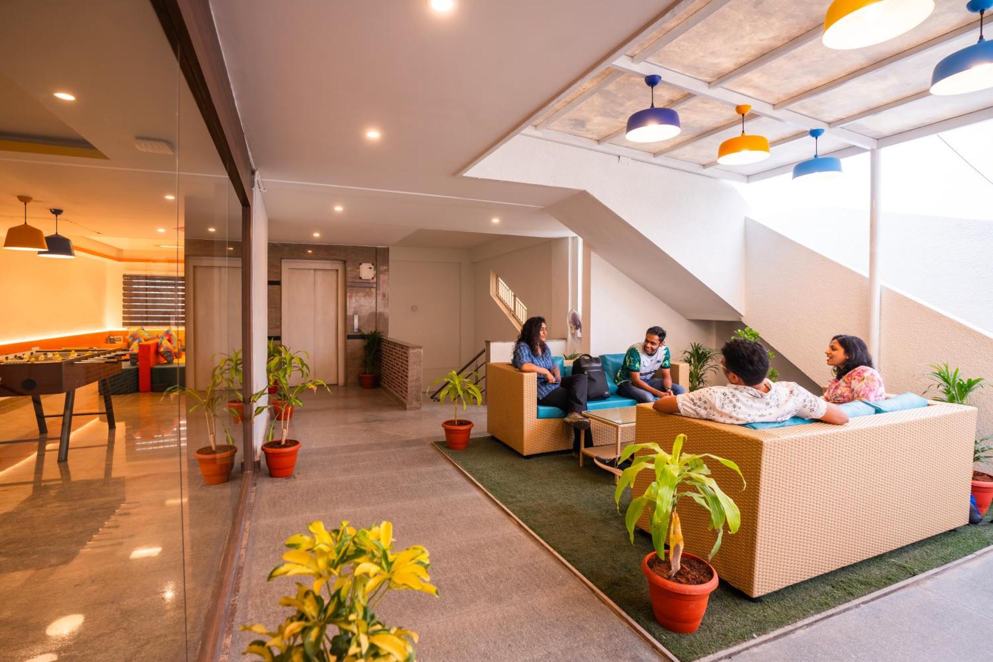 Gostops Hsr, Silk Board Hostel