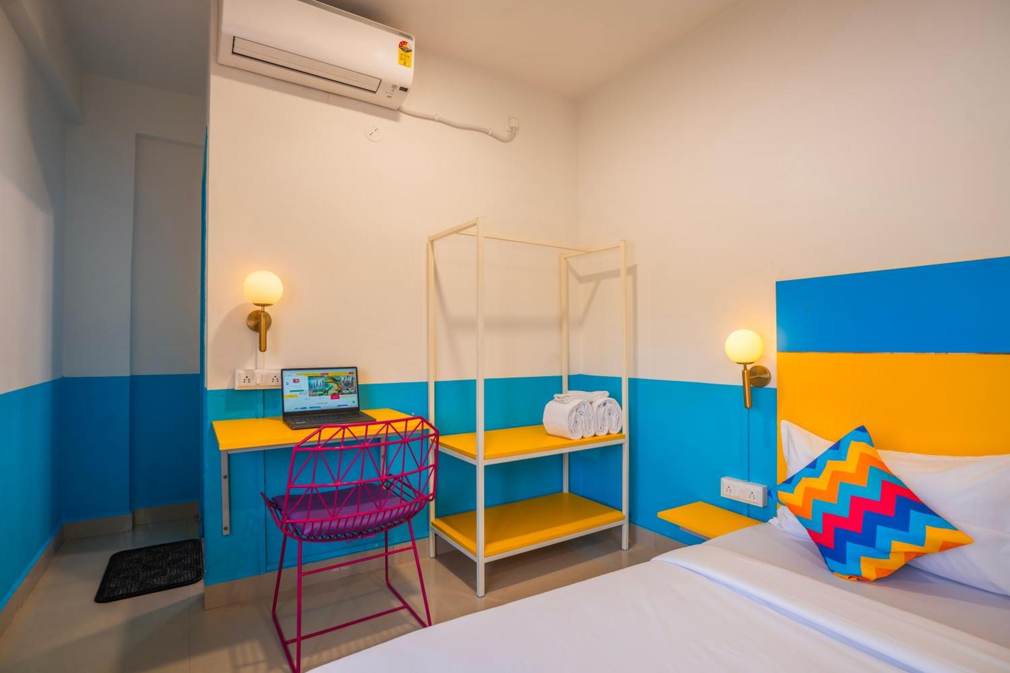 Gostops Hsr, Silk Board Hostel Bangalore