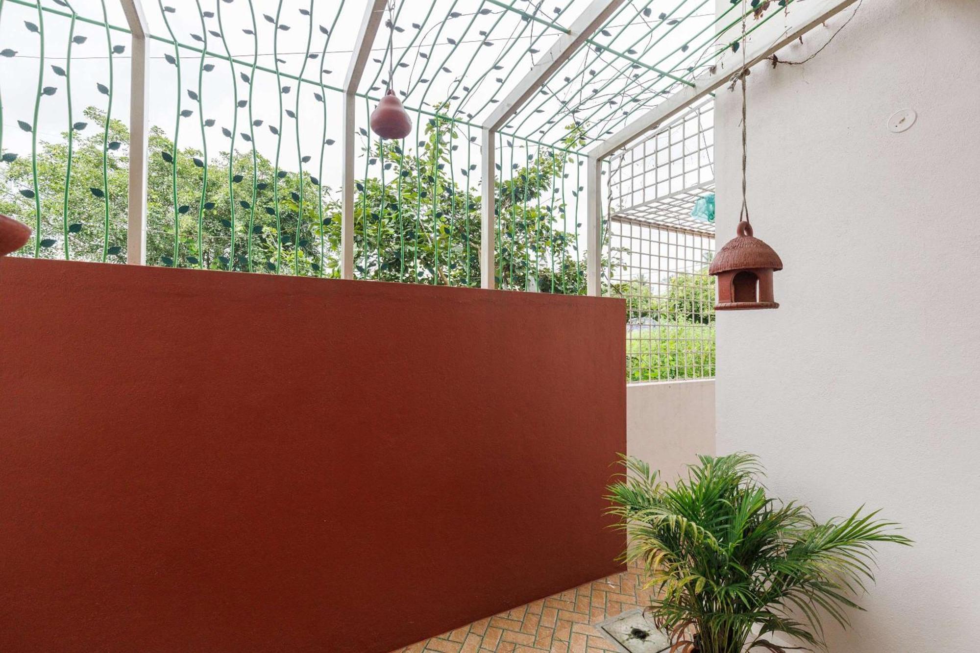 Villa Varaahi Nr Art Of Living Kanakpura Road Bangalore
