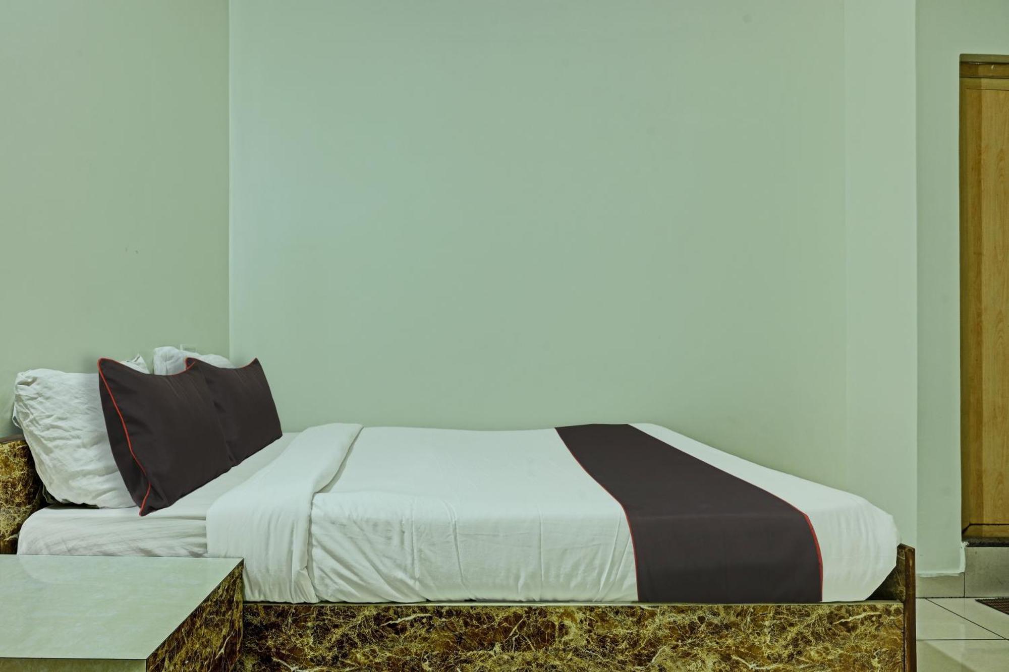 Collection O The Mass Residency By Dv