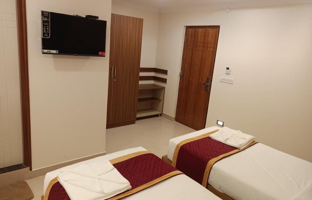Hotel Hebron Bangalore