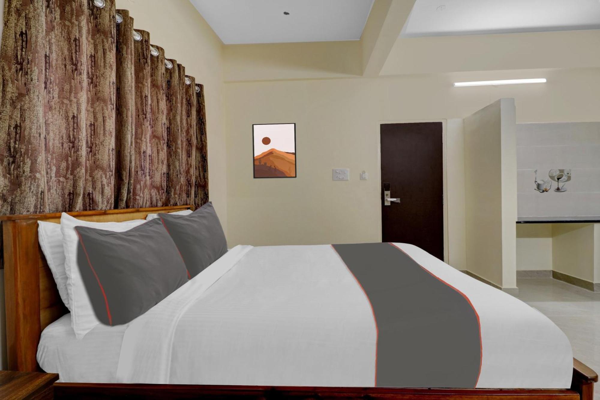 Hotel O Manyata Palace 4*