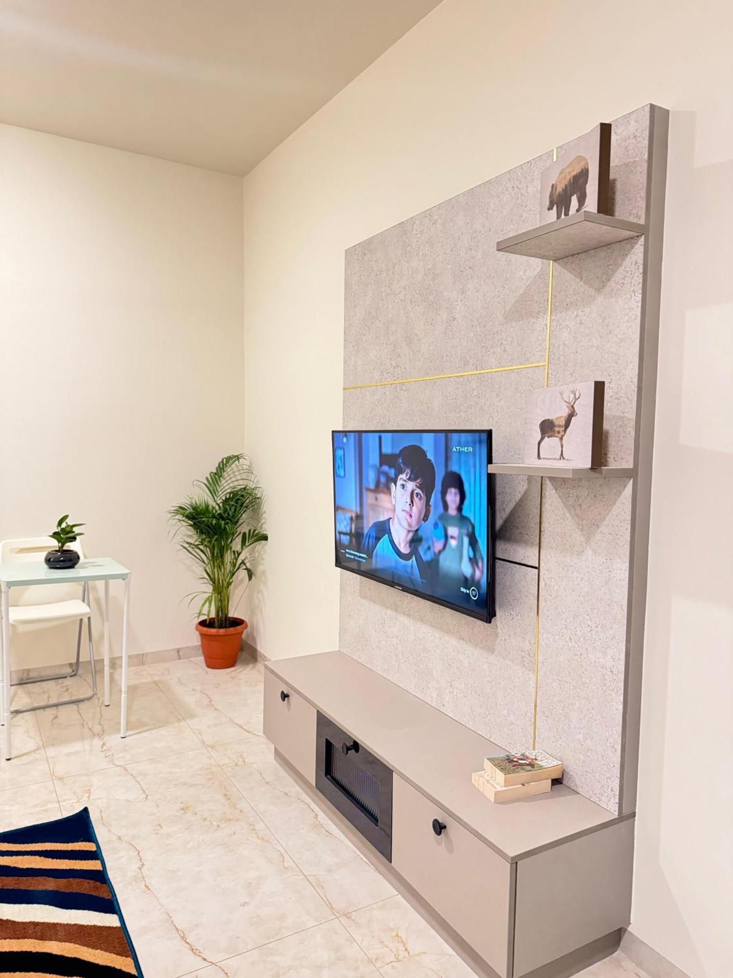 Capella Luxury Kormangala Apartment