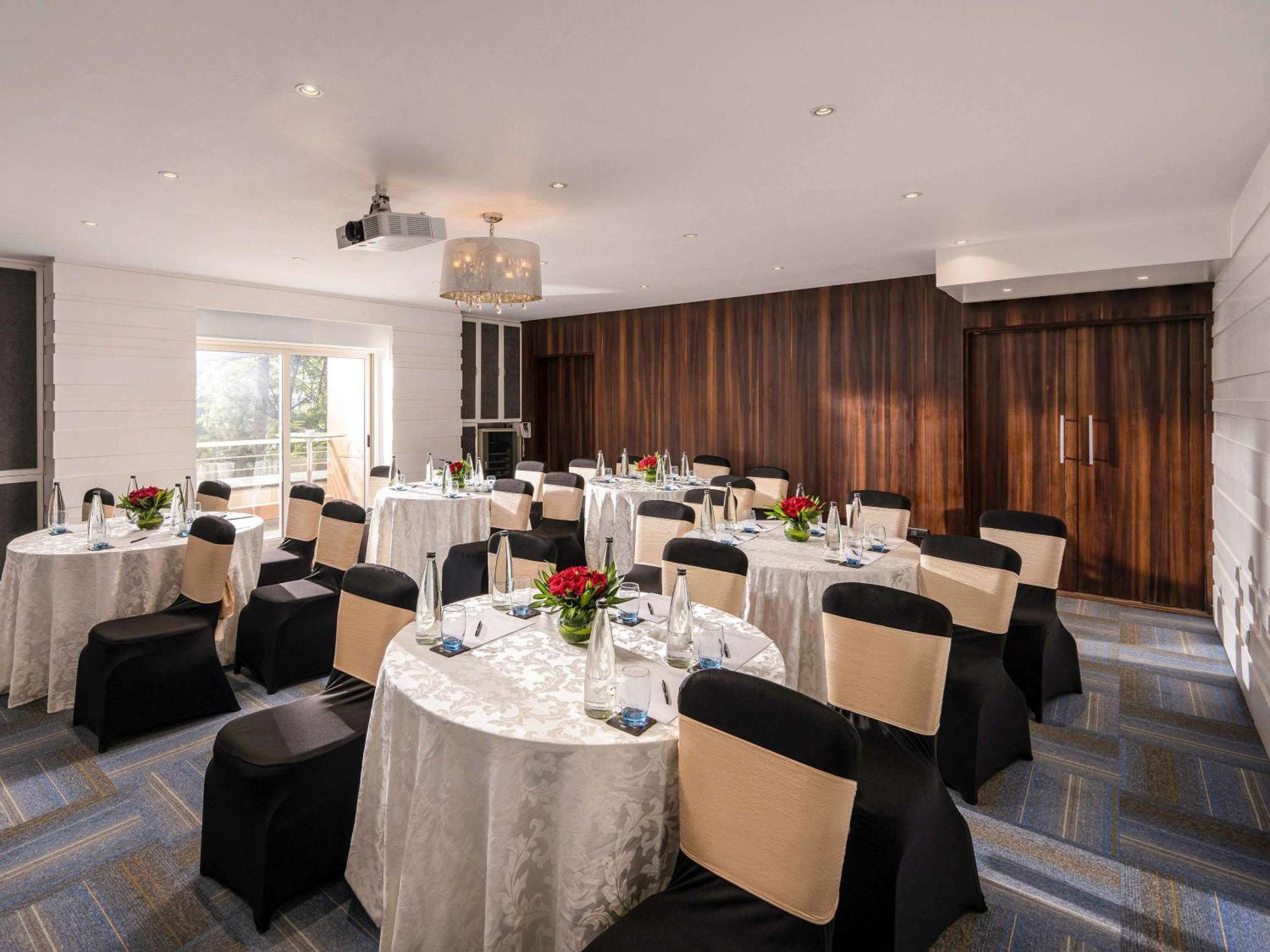 Hotel Grand Mercure - An Accor Brand 5*