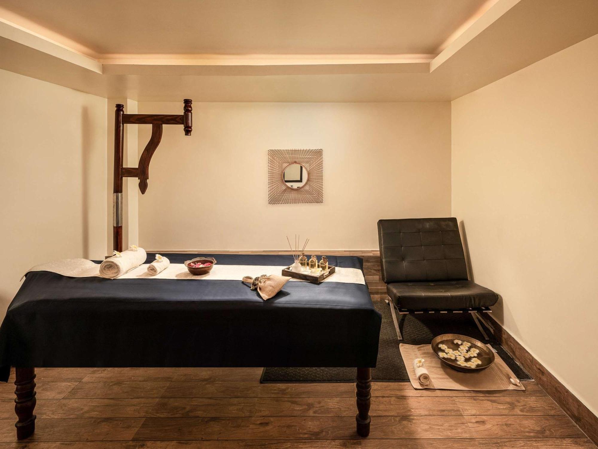 Hotel Grand Mercure - An Accor Brand Bangalore
