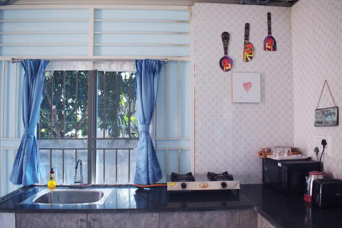 Holiday home Spacious With Private Garden & Gazebo