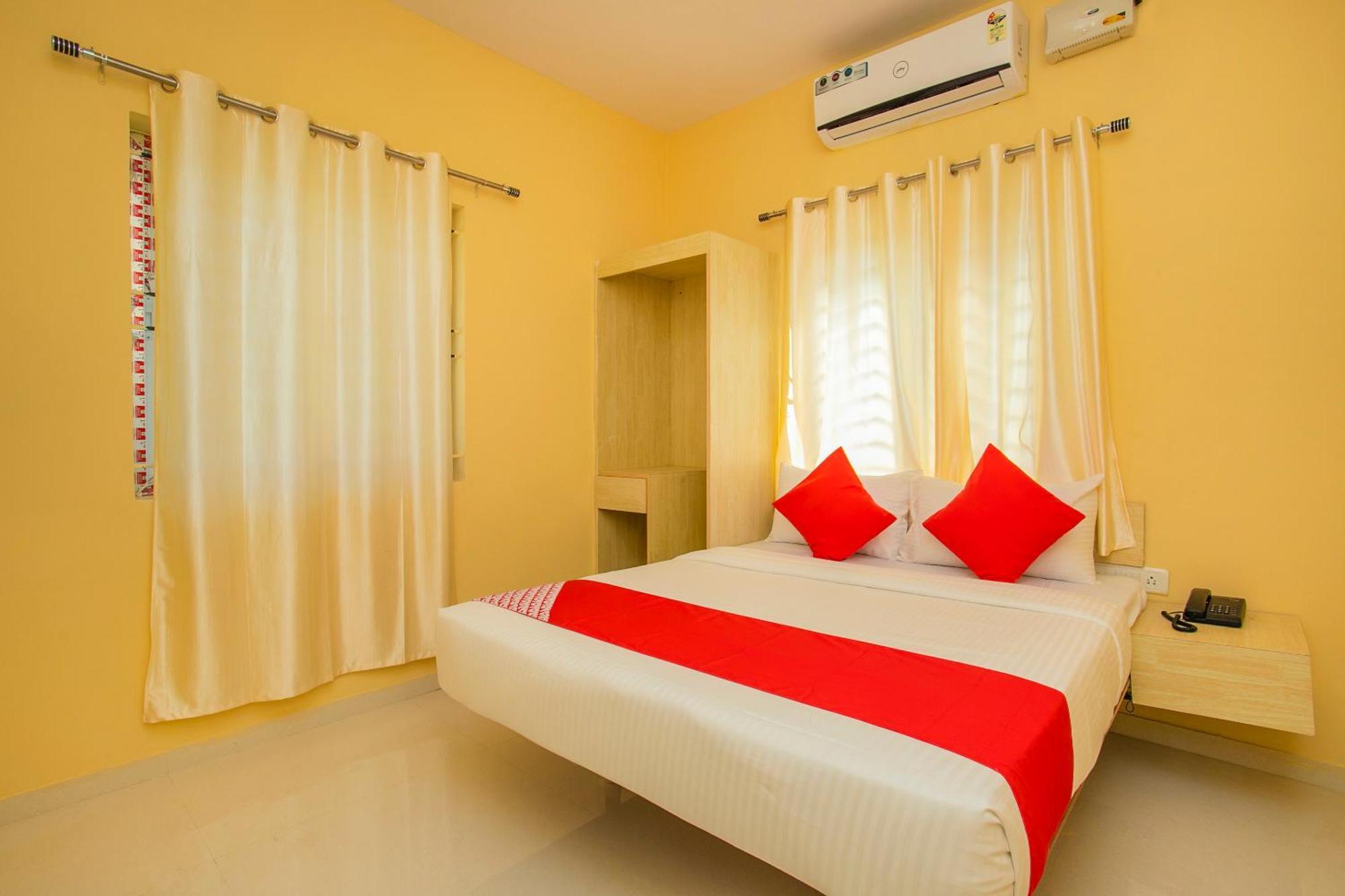 Hotel O Varcity Emerald Near Ragigudda Sri Prasanna Anjaneyaswamy Temple Bangalore