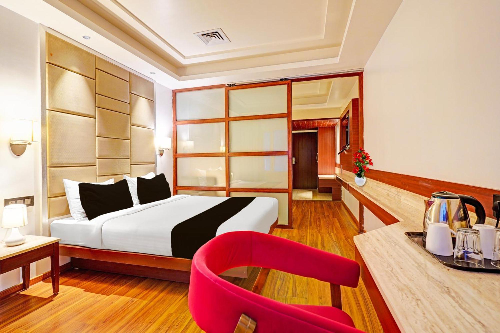 Hotel Super Collection O Marathahalli Formerly Krishna Boutique Bangalore