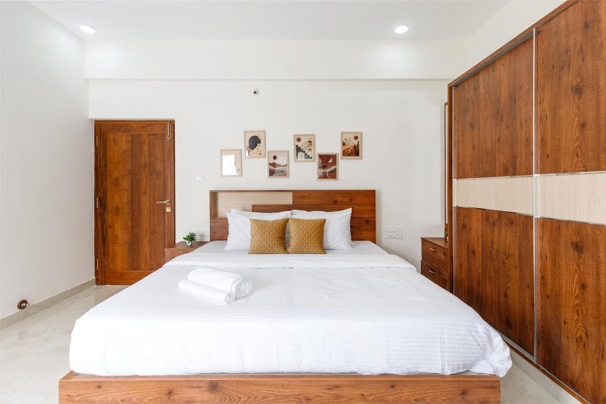 Apartment Obs Luxury 2bhk Balcony Serviced Hsr Layout