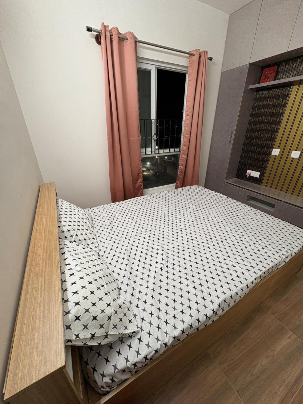 Apartment Full 1bhk Apt, Blr Airport, Cozy, Couples, Singles *
