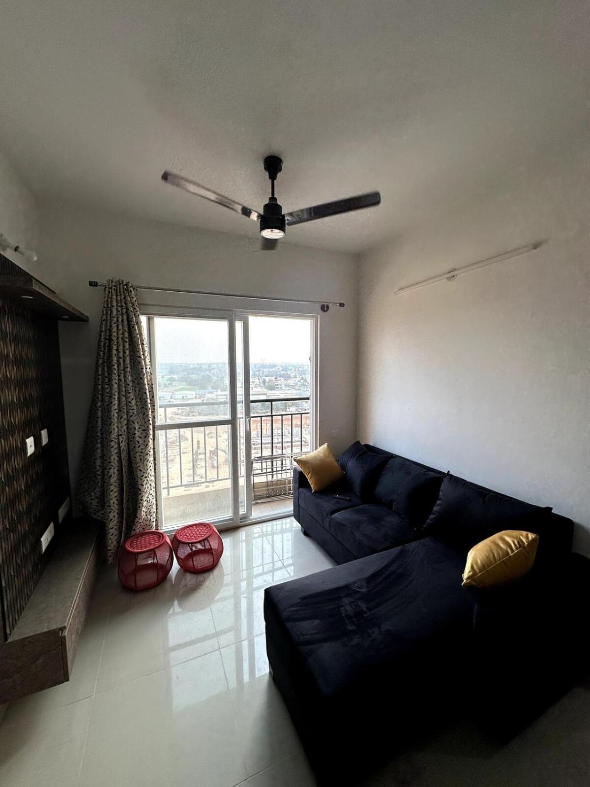 Full 1bhk Apt, Blr Airport, Cozy, Couples, Singles Apartment Bangalore