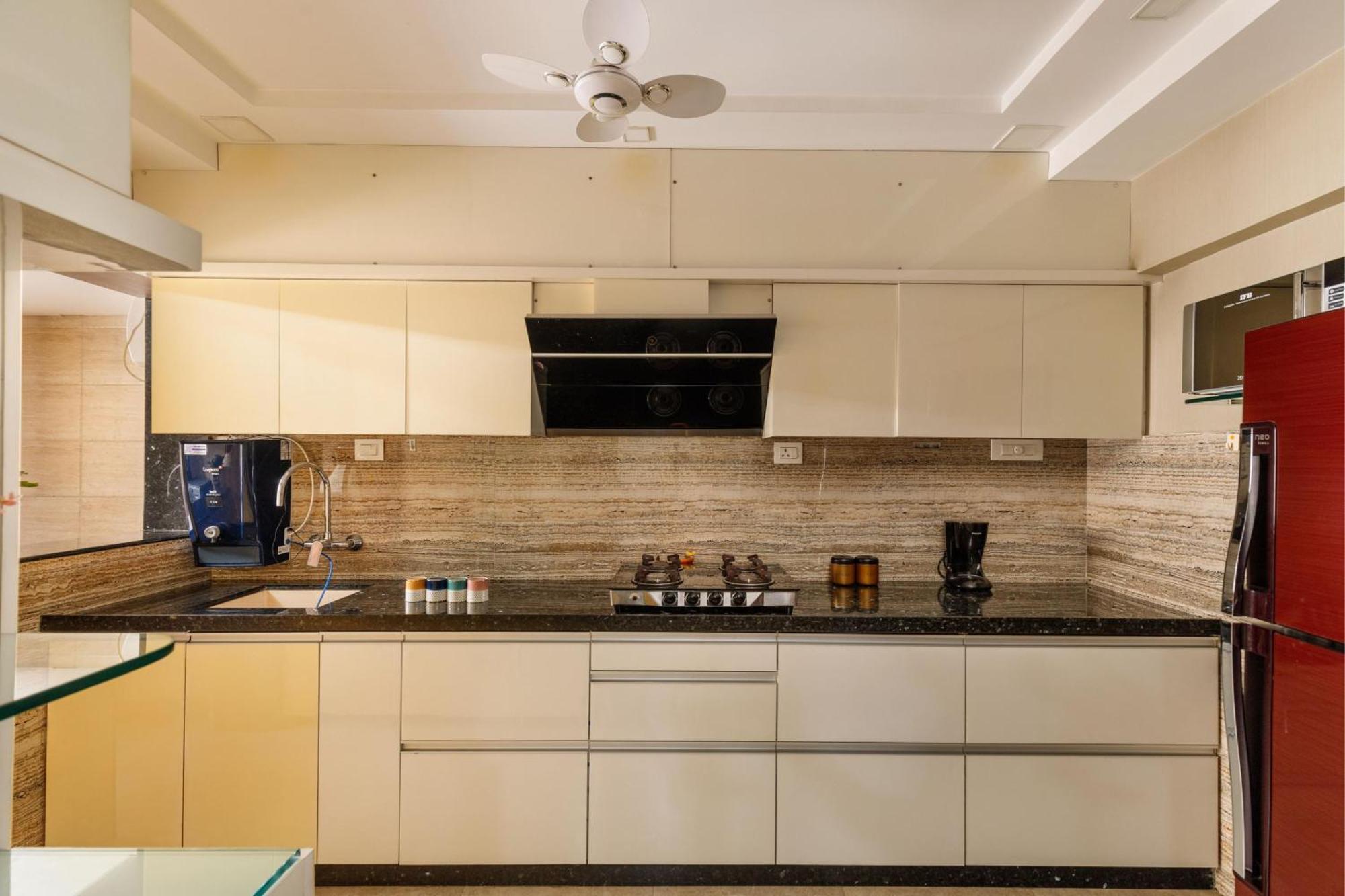 The Platinum Arc By Red Olive-3bhk-nr Nexus Mall