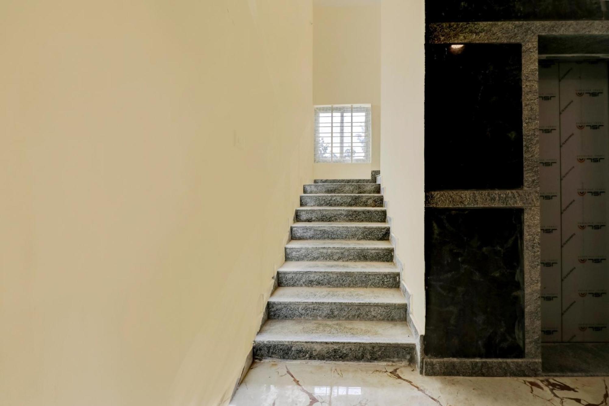 O Manyata Palace 4*