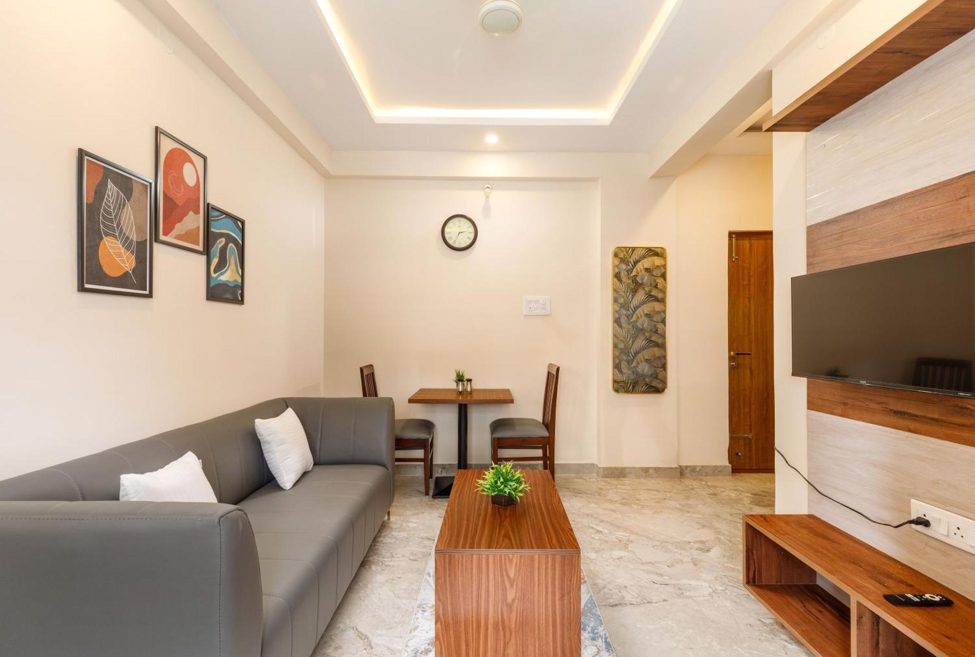 Apartment Obs 1bhk With Balcony Koramangala