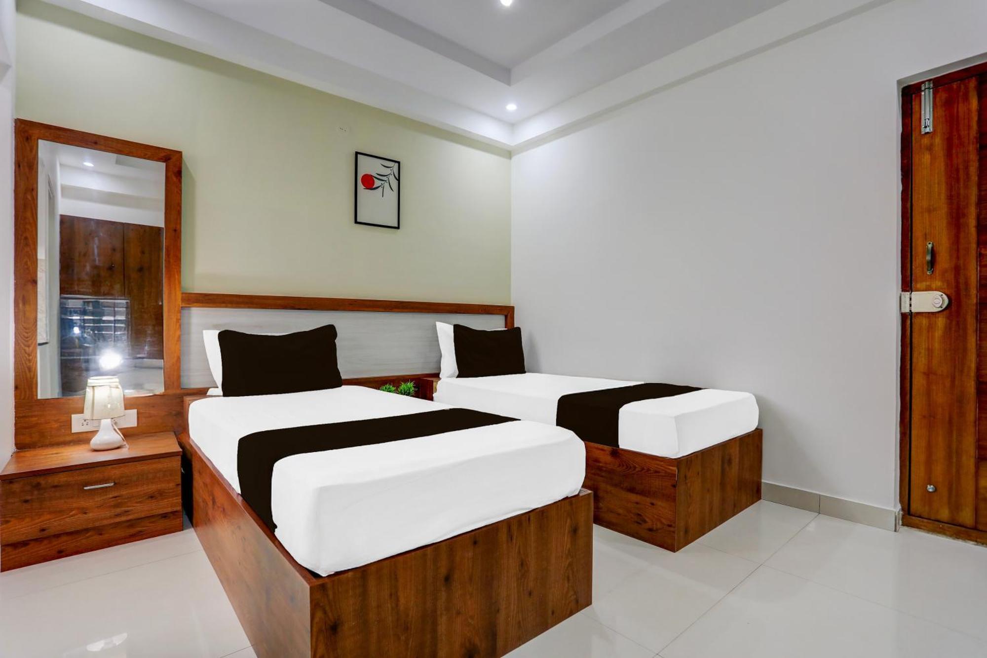 Spot On Livingnest Skylark Hotel Bangalore