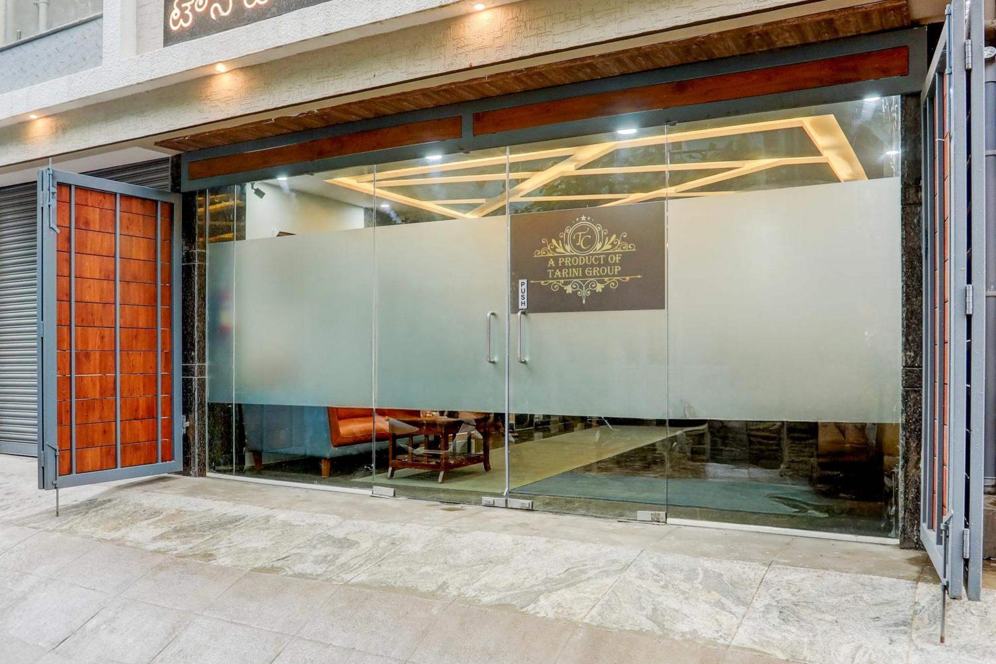 Spot On Livingnest Skylark Hotel