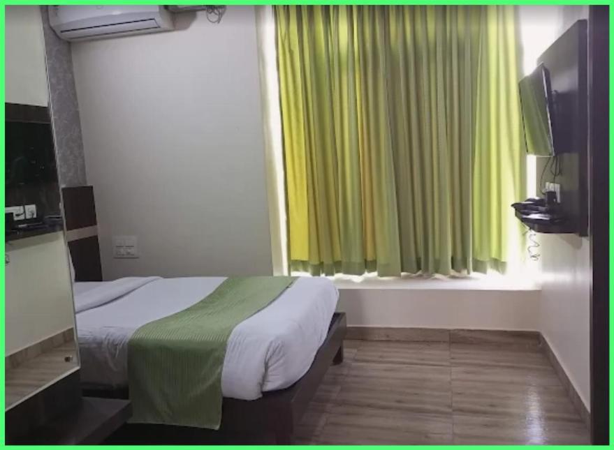 Avm Comforts Koramangala Hotel