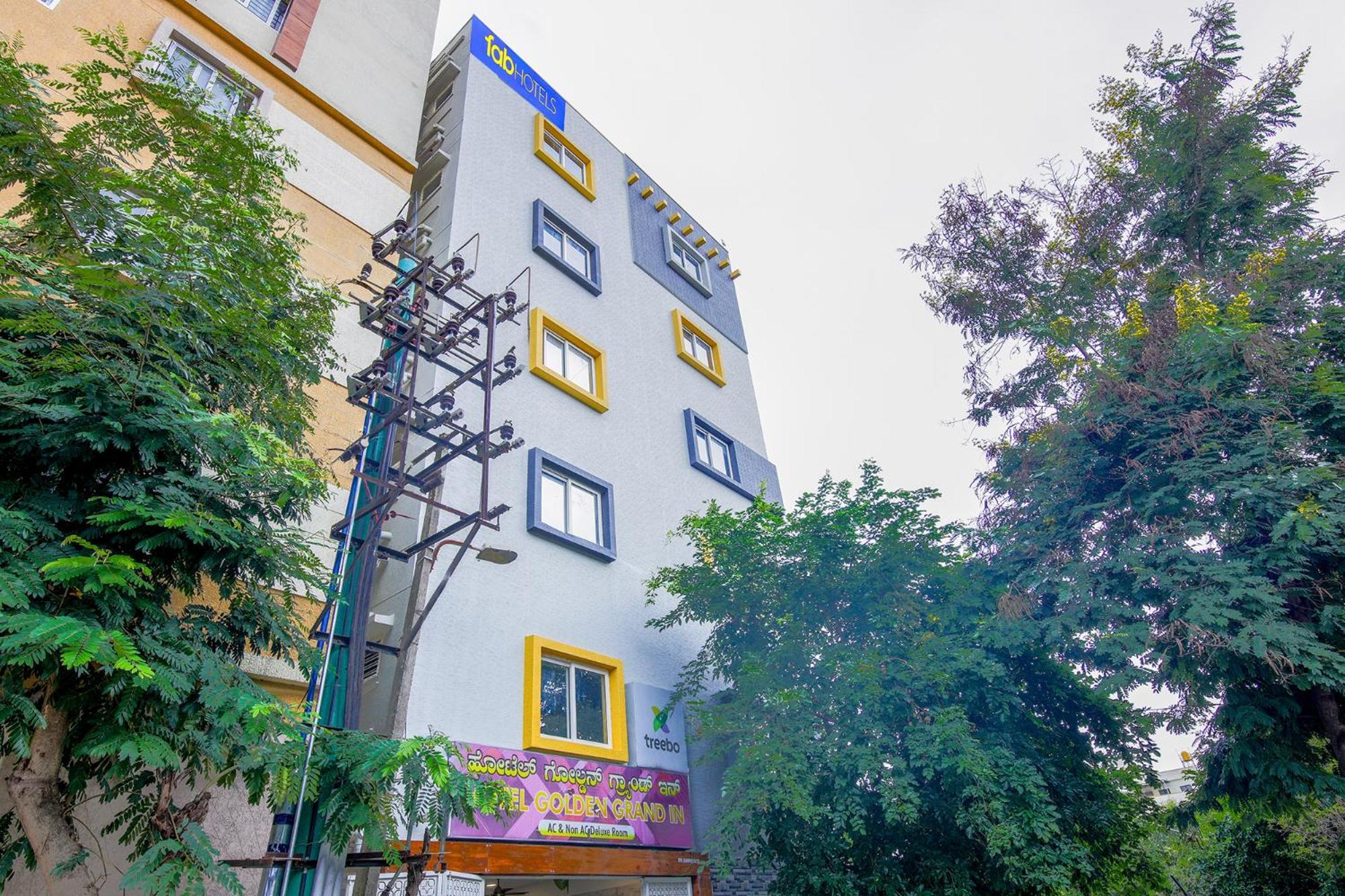 Fabhotel Golden Grand 3*