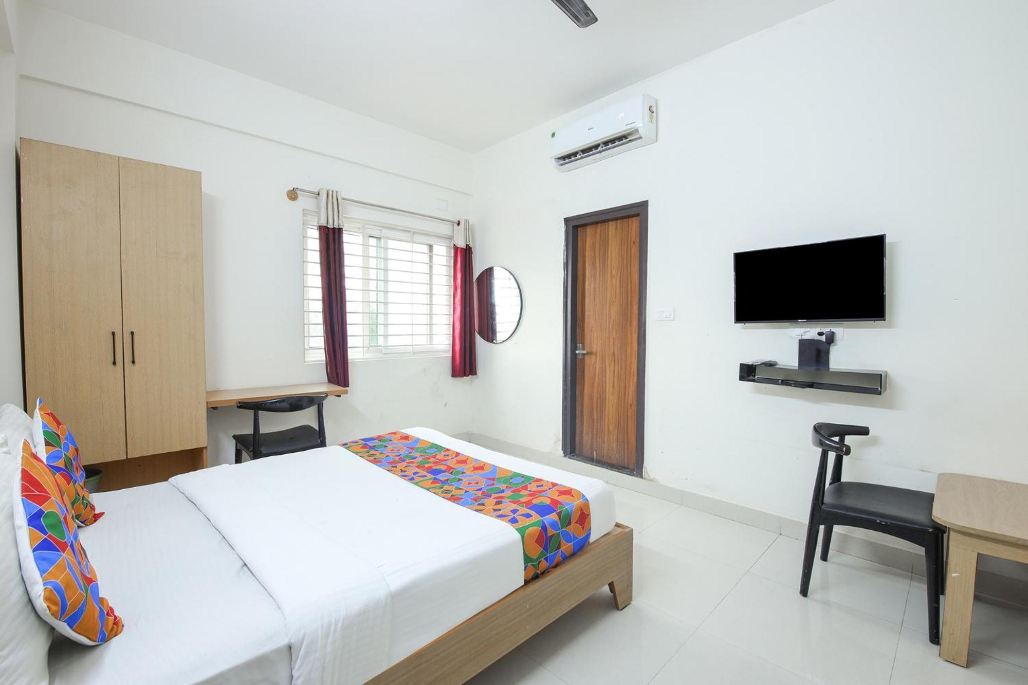 Fabhotel Golden Grand