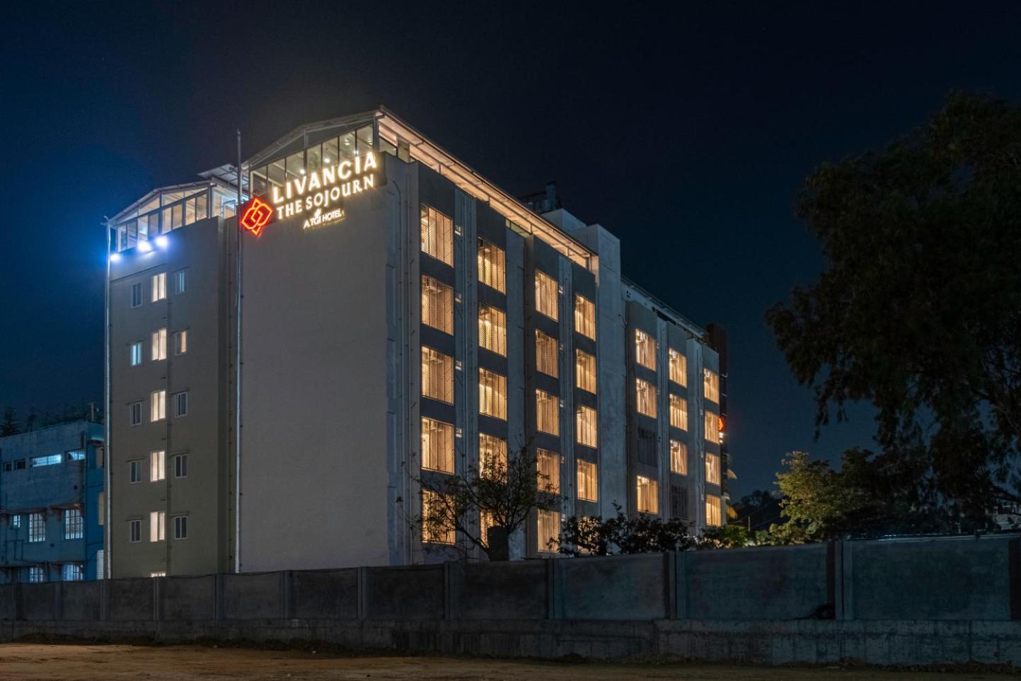 Hotel Tgi Livancia The Sojourn Bangalore