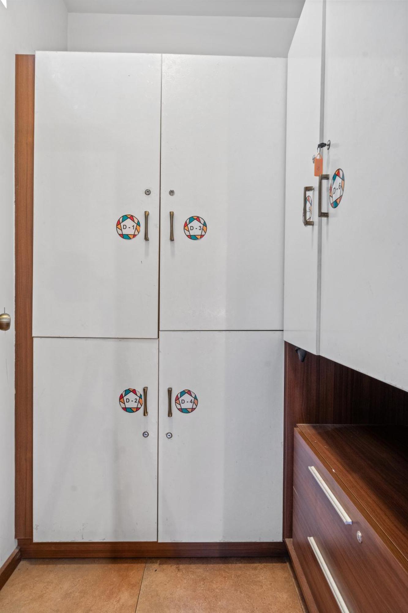 Hostel Jugglers Rest Boho Style 4 Bedroom Spacez Luxury *
