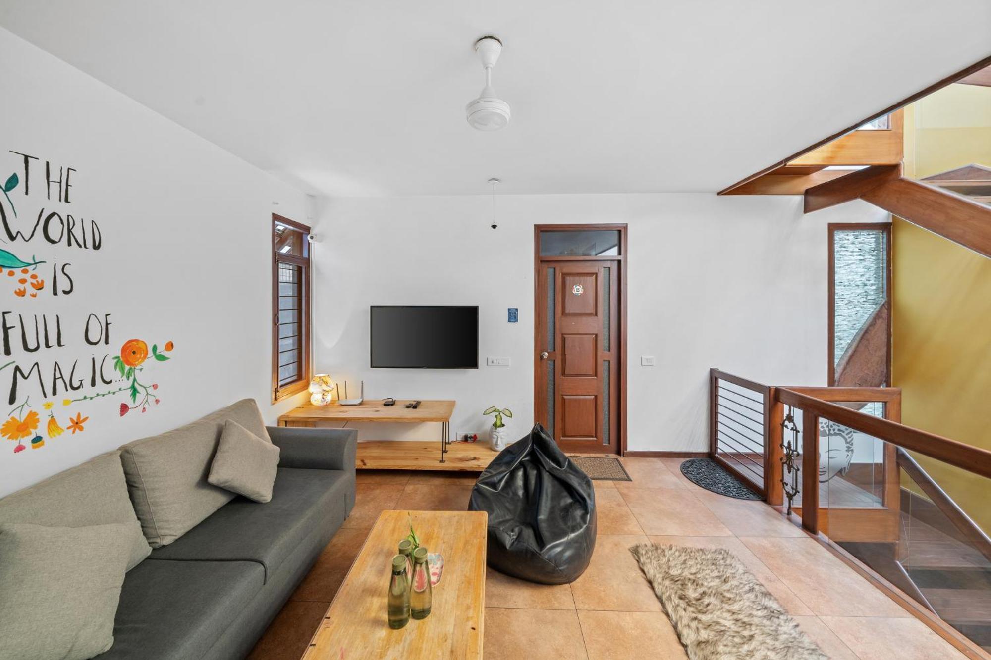 Hostel Jugglers Rest Boho Style 4 Bedroom Spacez Luxury Bangalore