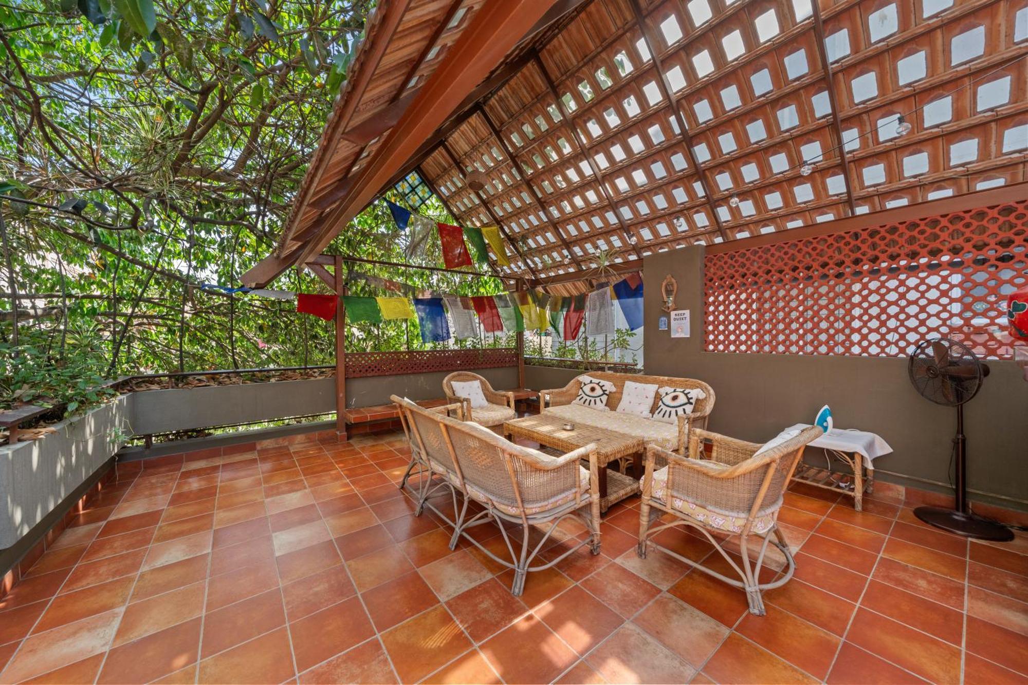 Hostel Jugglers Rest Boho Style 4 Bedroom Spacez Luxury