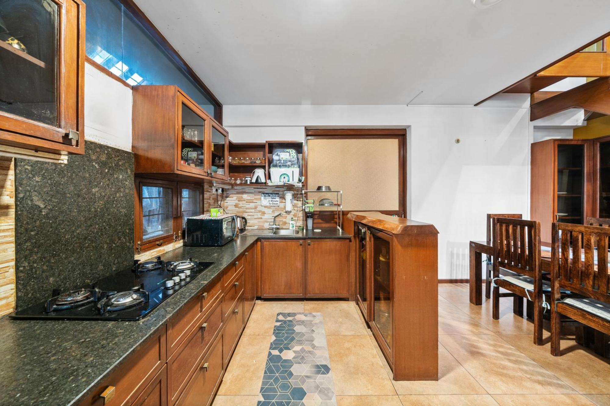 Jugglers Rest Boho Style 4 Bedroom Spacez Luxury Hostel *