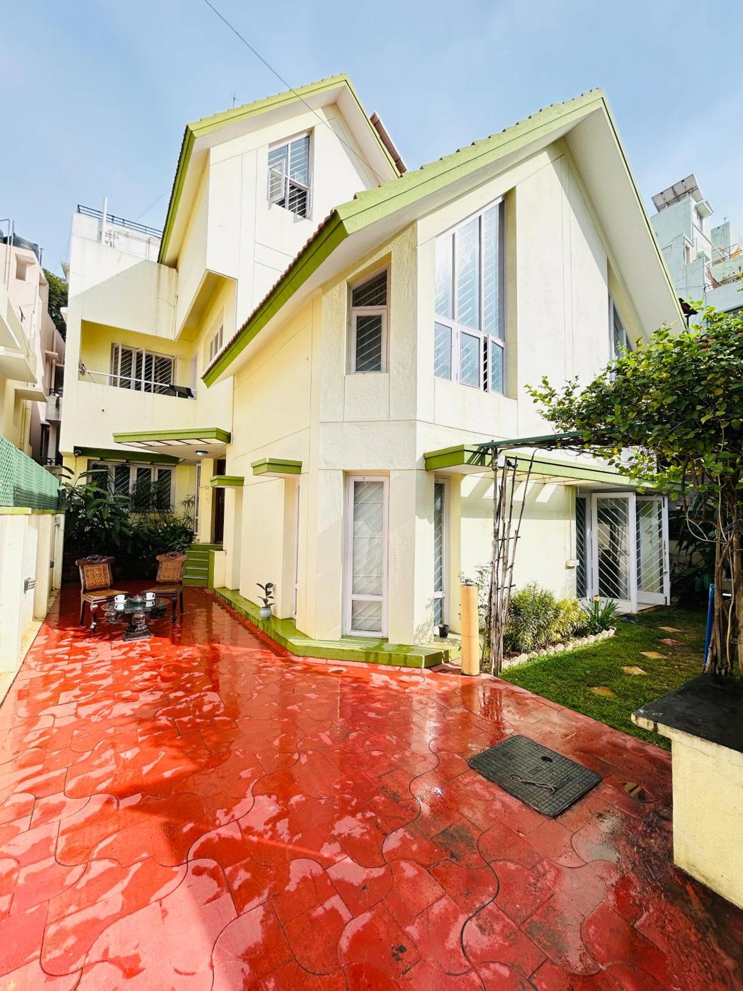 Villa Garden Bliss 3bhk Luxury Bangalore