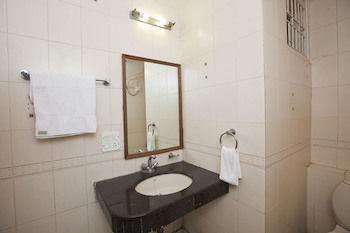 Oyo Koramangala 5th Block Hotel Bangalore