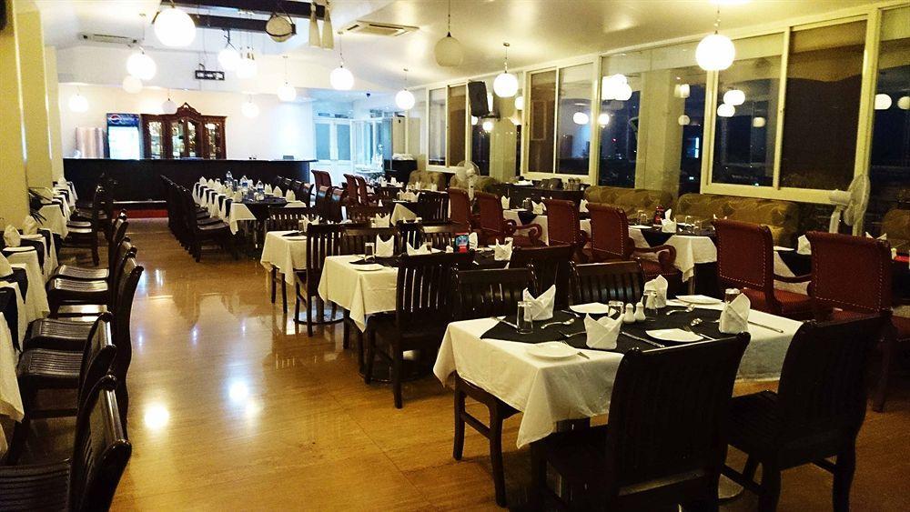 Kr & Convention Centre Hotel Bangalore