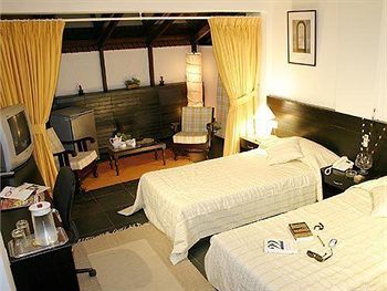 Hotel Sterling - Langford Town 3*