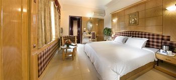 Vt Paradise Hotel Bangalore