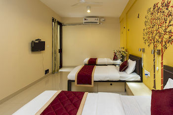 Oyo Kasturinagar Hotel 3*