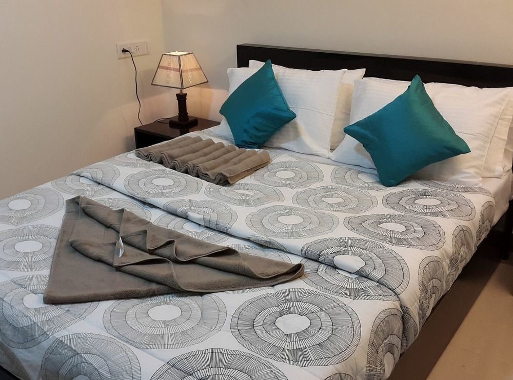 Treebo Trip Hotel Palm Emirates Hotel 3*