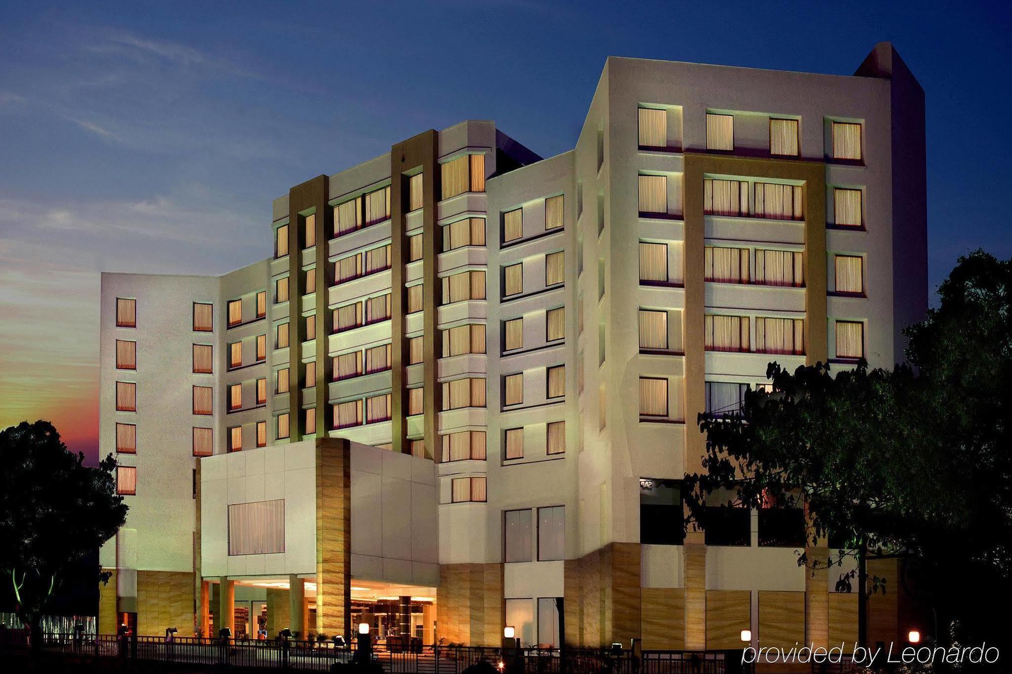Trinity Hotel 4*