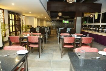 I V Sanctum Hotel