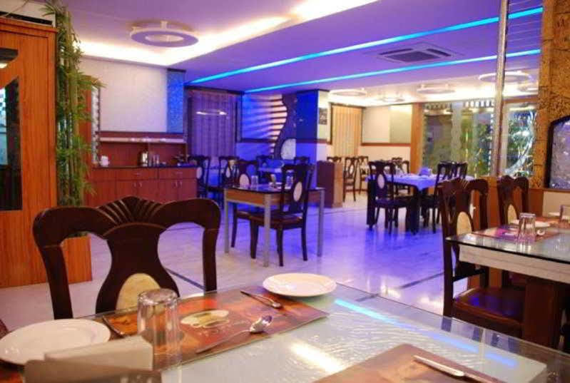 Hotel Golden Metro 3*