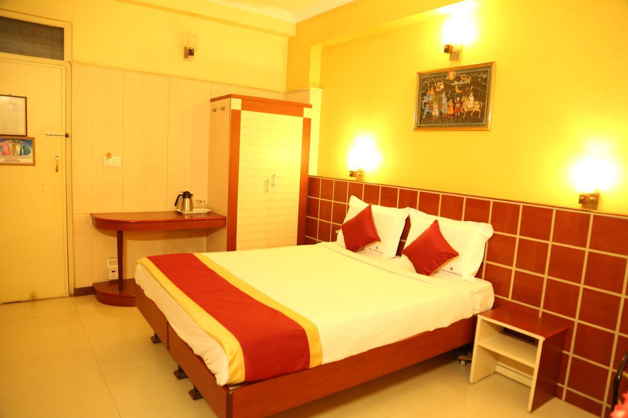 Anand Regency Hotel