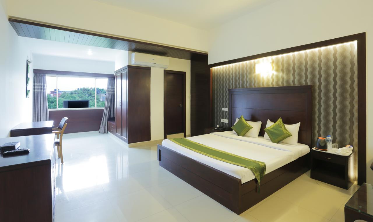 Hotel Treebo Trend Canna Ngv 3*